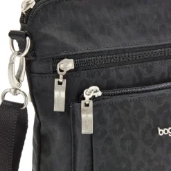 Modern Pocket Crossbody
